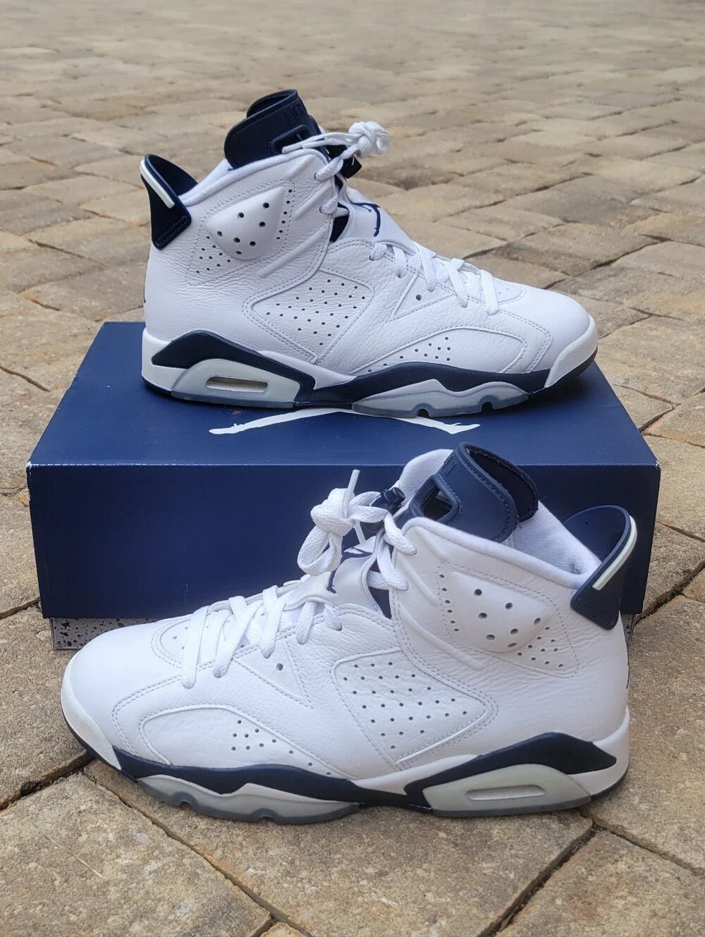 Jordan 6 Retro ' Midnight Navy' (2022)